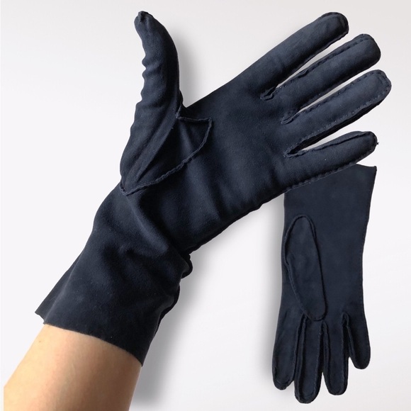Vintage 70s Bloomingdale's Suede Gloves Navy Small - Picture 1 of 11